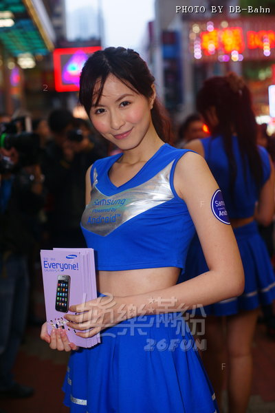 Samsung-CWB110319_47.jpg