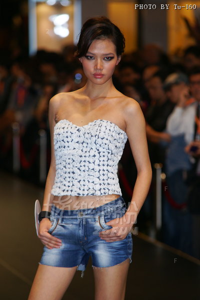 HKFW12FW-D2B1_055.jpg