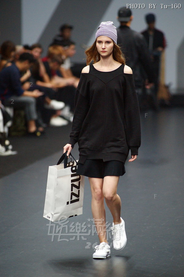 HKFW-1709d3IT_18.JPG