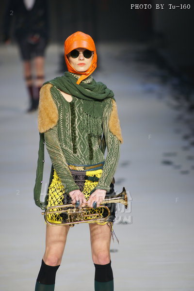 HKFW12FW-D3G1_006.jpg