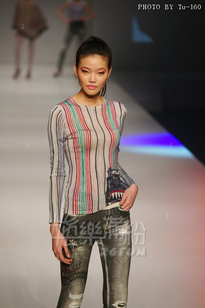 HKFW12FW-D3L2_015.jpg