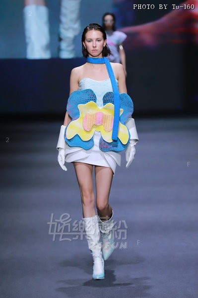 Polyu-FW2506-FW_215.jpg