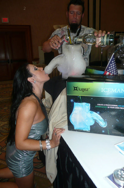 iceman-mold-03.jpg