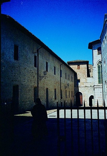 ASSISI-08.jpg