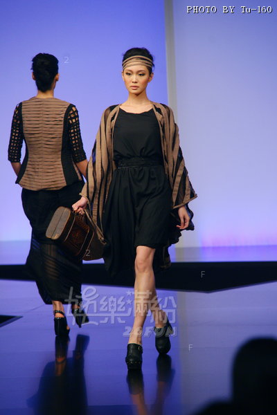 HKFW2012SS-D1HS7_165.JPG