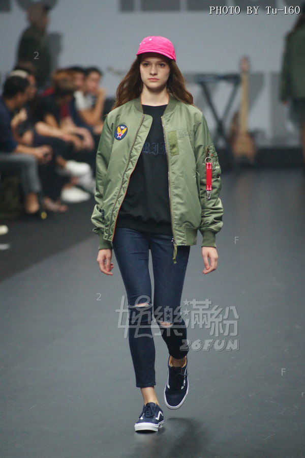 HKFW-1709d3IT_13.JPG