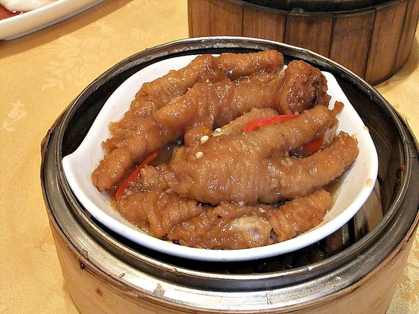 steamed-chicken-feet-with-abalone-sauce1.jpg