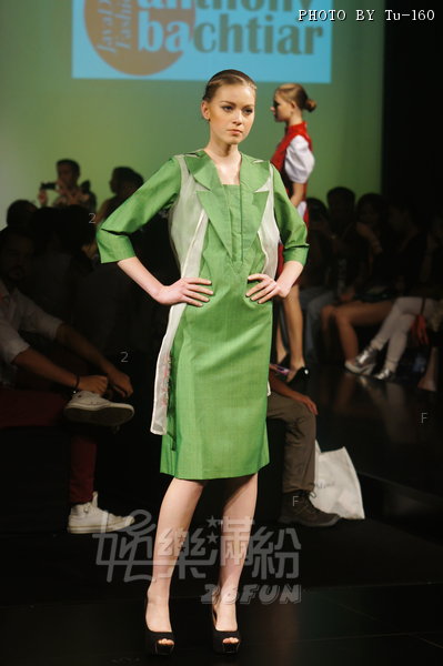 HKFW2013SS-D3m1_032.jpg