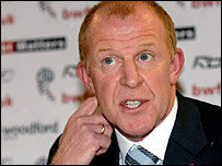 _44200367_megson203.jpg