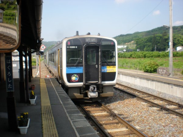 kihaE200-3.jpg