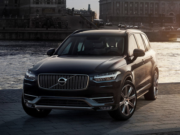 volvo_xc90-t6-awd-first-edition-2014_r11_jpg.jpg