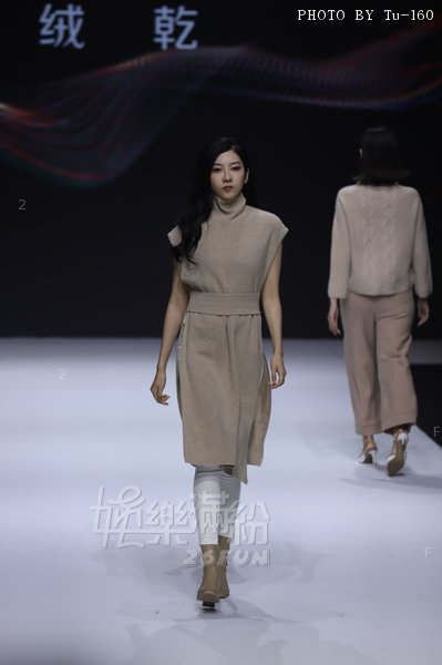 OrgSZ-FW2304-H1c5_073.JPG